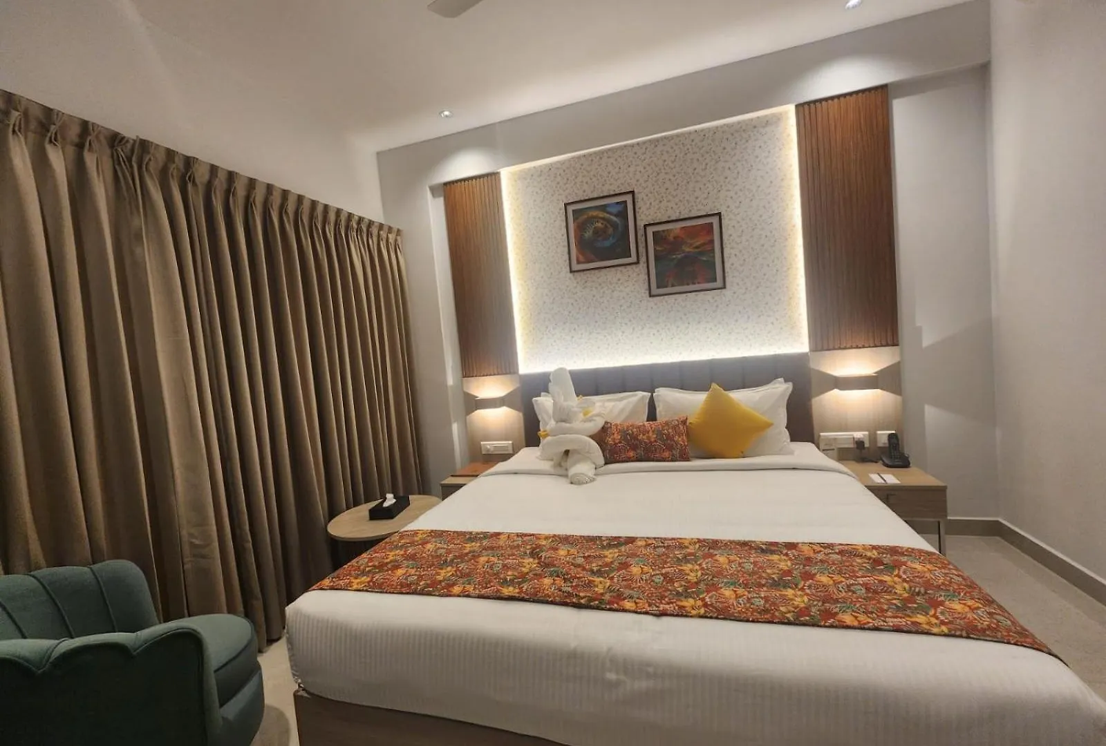 *** Hotel Vv'S Lakshmi Inn Thekkumkara Indien
