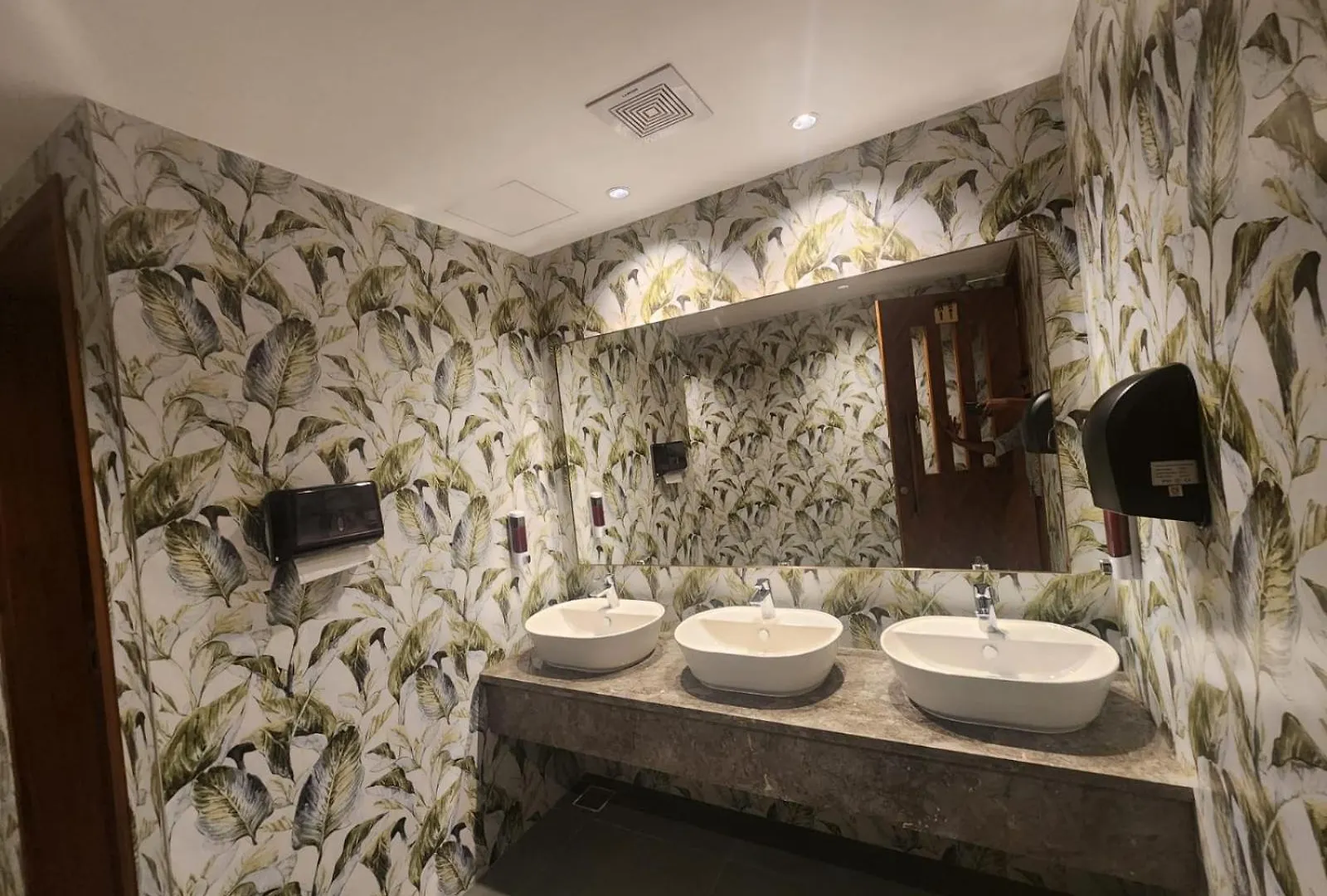 Hotel Vv'S Lakshmi Inn Thekkumkara